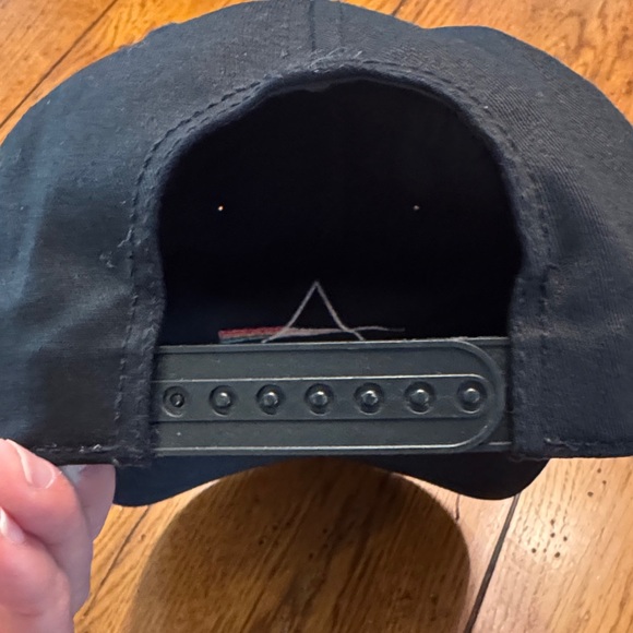 Pink Floyd “Dark Side of the Moon”Prism Logo Rope Hat – 2024 Official Tour - Picture 3 of 4